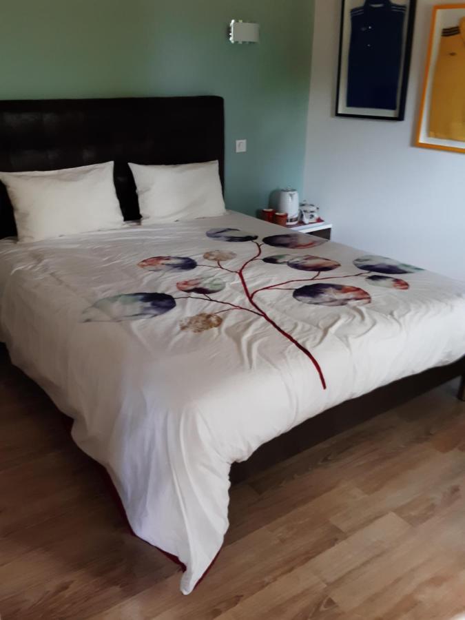 La Ferme De Capucine Bed & Breakfast Culhat Ngoại thất bức ảnh